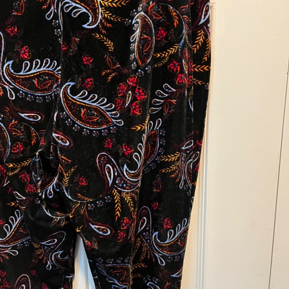 Lysse size L velvet pants - Picture 10 of 13
